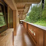 Chalet Alpenchalet Lacknerbrunn Bis 23 P *