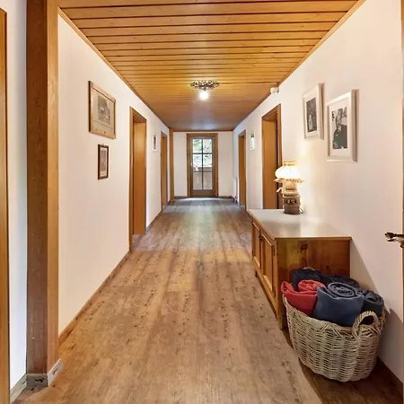 Alpesi faház Alpenchalet Lacknerbrunn Bis 23 P *