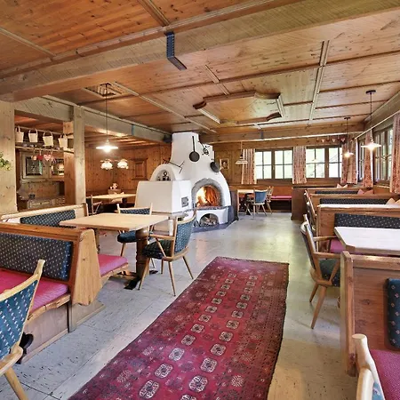 Chalet Alpenchalet Lacknerbrunn Bis 23 P *