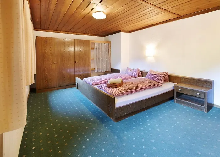 Alpenchalet Lacknerbrunn Bis 23 P * Mayrhofen