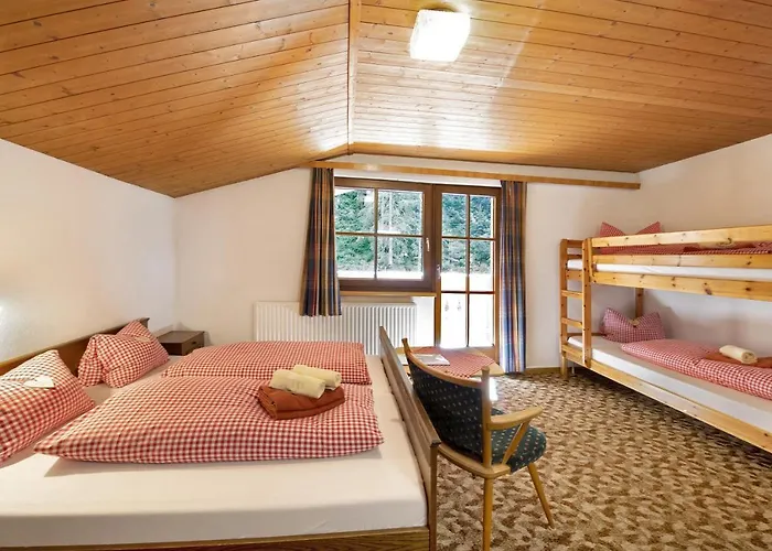 Alpenchalet Lacknerbrunn Bis 23 P * Mayrhofen